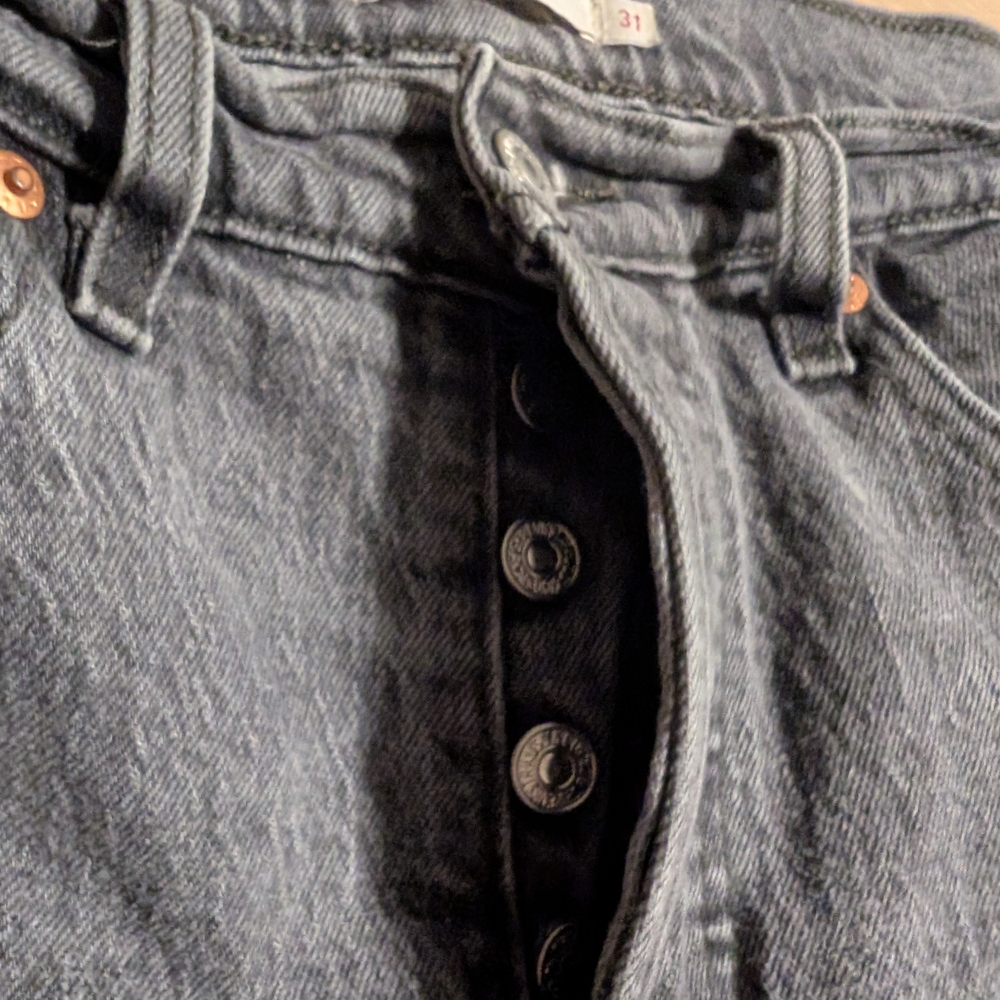 Levi's Women's Grey Straight Leg Wedgie Jeans Size 31 - Picture 4 of 8
